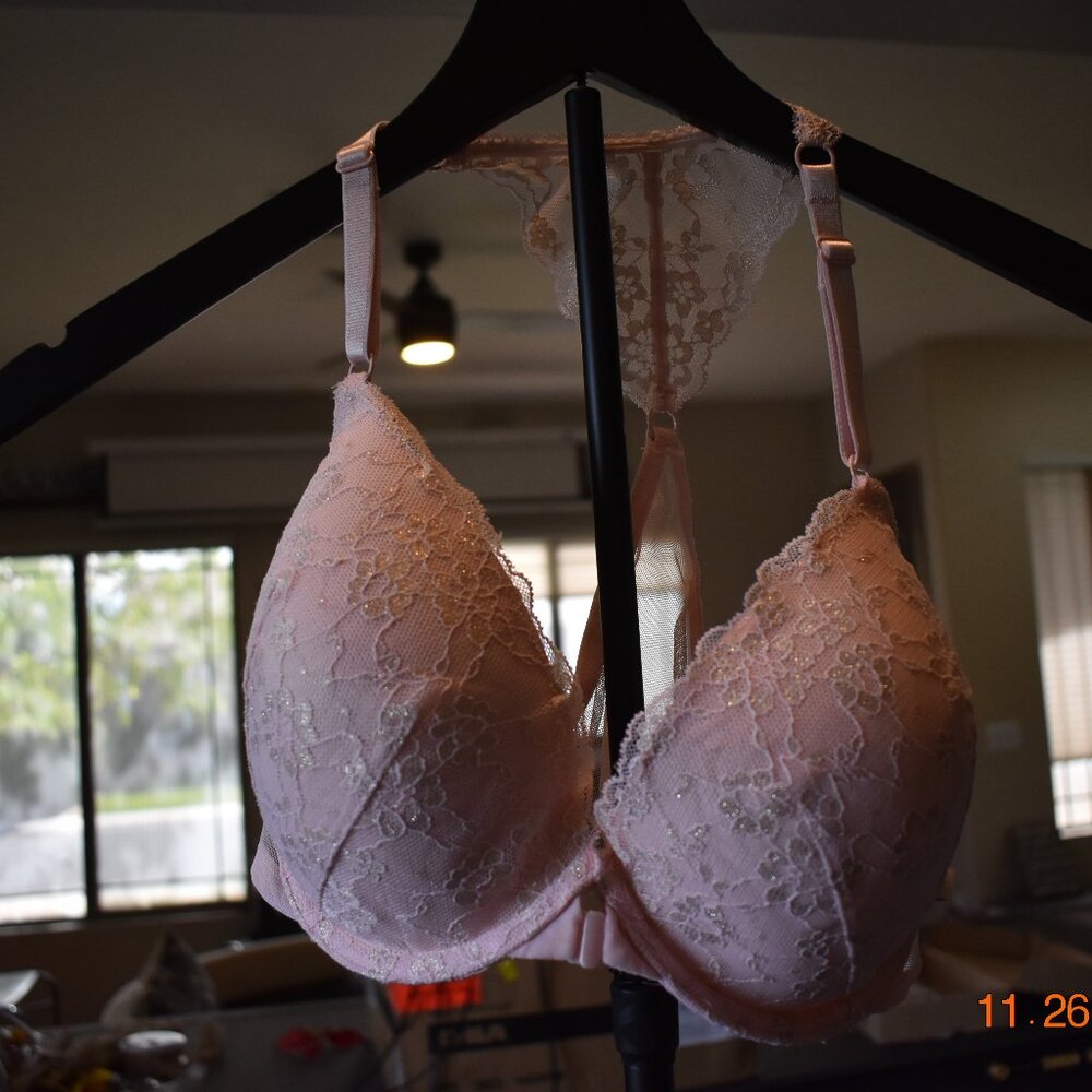 Racerback Victoria's Secret Bra Front Clasp 38C